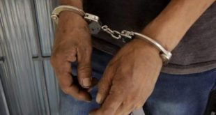 Homem com dois mandados de prisão é preso em lanchonete na Baixada da Sobral