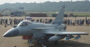 China faz nova manobra militar como 'alerta solene' aos EUA sobre Taiwan