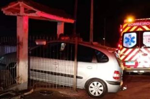 Idosa confunde pedais de carro e acaba matando a filha atropelada