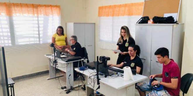 Policia Civil realiza atendimento com emissão de cédulas de identidade no CRAS da Cidade Nova