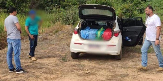 Em Xapuri, Polícia Civil apreende 200 pacotes de cigarros em veículo