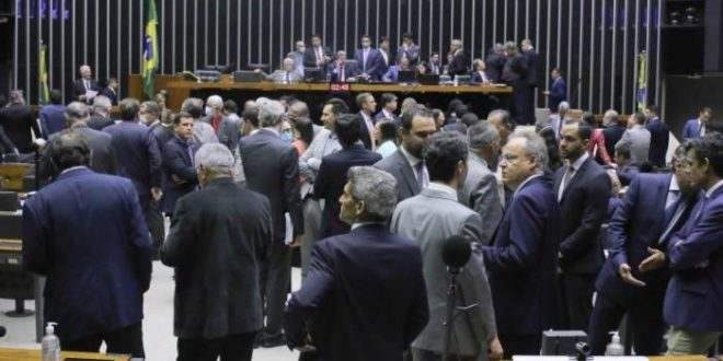 Câmara pode votar medida provisória que amplia prazo para reembolso de eventos cancelados na pandemia
