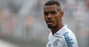 Destaque do time do Santos, Lucas Pires renova contrato por mais quatro anos