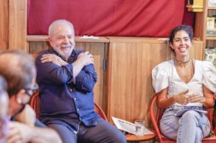 Bela Gil desiste de candidatura nas eleições de 2022