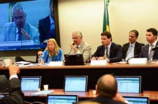 Conselho de Ética da Câmara instaura processos contra nove deputados