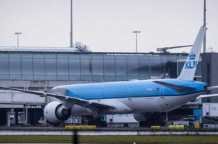 Família leva bomba a aeroporto e causa pânico entre viajantes em Israel