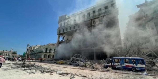 Forte explosão destrói hotel de luxo em Havana