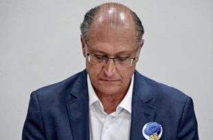Limites de frente ampla de Lula elevam pressão sobre Alckmin