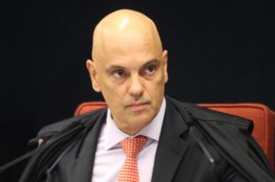 Moraes diz que democracia será garantida com eleições limpas