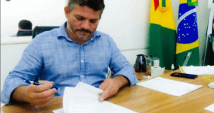 Prefeito de Epitaciolândia conta tudo sobre a retirada das máquinas do município e lamenta retaliação política que prejudica a população