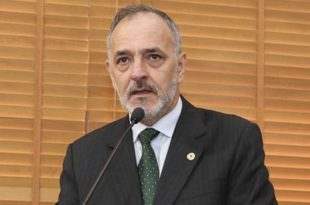 Tchê fala sobre superendividamento de trabalhadores e pede regulação de juros praticados pelos bancos