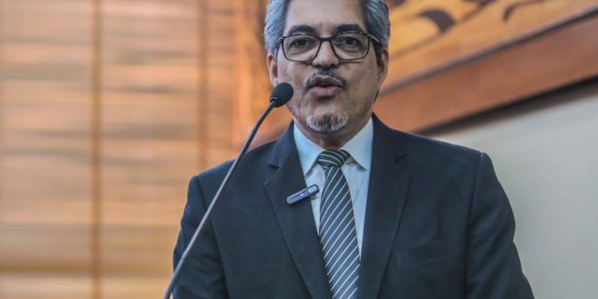 Edvaldo denuncia atraso no início do ano letivo nas escolas rurais e cobra imediata conversa com secretário de Educação