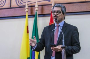 Edvaldo Magalhães sai em defesa da Educação e cita situação das escolas de Feijó