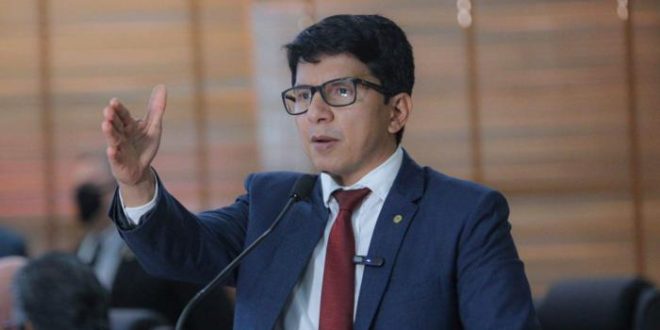 Pré-candidato ao Governo, Jenilson Leite diz que pretende incentivar a expansão da energia solar no Acre
