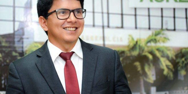 Deputado Jenilson Leite Gladson ainda lidera, mas Jenilson cresce e já ocupa o segundo lugar em pesquisa para governador