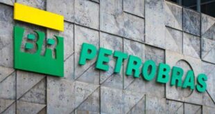 Petrobras atrasa venda de refinarias em meio a trocas de presidente
