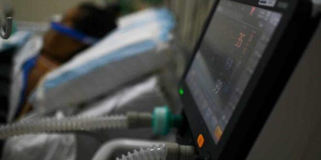 Brasil notifica quase 42 mil casos de covid em 24h pelo 2º dia seguido