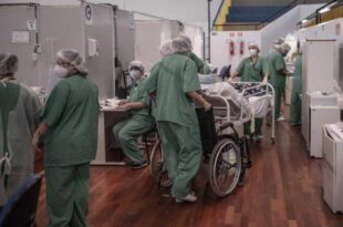 Brasil tem média móvel de novos casos da covid acima de 29 mil