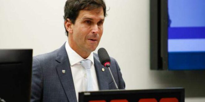 Comissão aprova projeto que proíbe seguradoras de negar venda de apólices a pessoas com deficiência