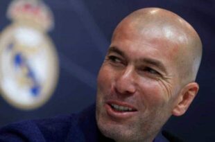 Macron pede Zidane como técnico do PSG: 'Quero ele aqui para promover a França'