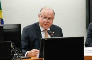 Conselho de Ética abre processo por quebra de decoro contra Glauber Braga