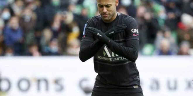 Neymar é comunicado pelo PSG de que não está mais nos planos do clube, diz jornal
