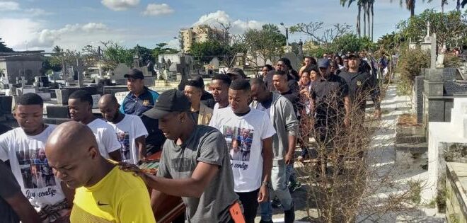 Segurança morto em roubo em shopping de luxo é enterrado; ‘freela’ pagaria R$ 180