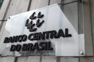Inflação vai estourar a meta pelo 2º ano consecutivo, admite BC