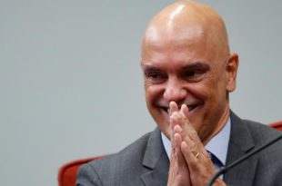 Alexandre envia denúncia ao MPE sobre gastos de Bolsonaro com motociatas