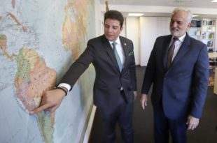 Alô Gladson: "Crianças estão morrendo dentro do PS. Não temos ponto de oxigênio", desespera-se diretora do Huerb