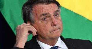 Campanha de Bolsonaro atinge pior momento com prisão de ex-ministro, dizem aliados