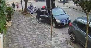 Carro é roubado com criança e idosa dentro em Curitiba