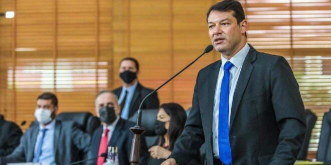 Roberto Duarte cobra contratação de pediatra para UPA da Sobral e  critica  as condições de saúde pública do Acre