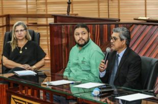 Atendendo solicitação de Edvaldo Magalhães, Aleac discute inserção de integrantes do Curso de Processos Escolares do Ifac na rede de ensino