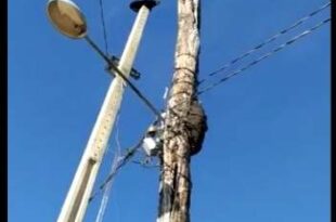 Postes velhos colocam em risco a população de Jordão. Veja o vídeo