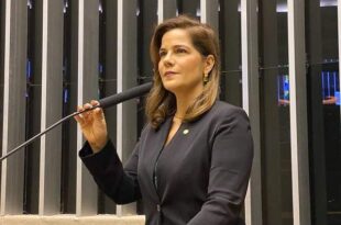 Mara Rocha denuncia as mortes de crianças ao MPF, PF e DENASUS