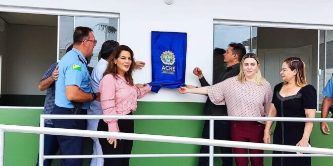 Mara Rocha participa de entrega da Ampliação Policlinica da PM com emenda de autoria do Vice-governador Wherles Rocha