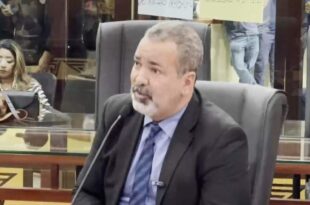 Hoje às 18 h, bate-papo ao vivo com Neném Almeida, o deputado que não tem papas na língua