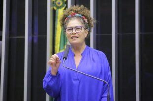Perpétua apresenta projeto que acaba com rol taxativo da ANS