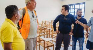 Com emenda de Petecão, escola é inaugurada em Porto Walter