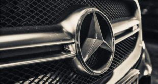 Mercedes-Benz reduz produção pela metade até a semana que vem por falta de peças