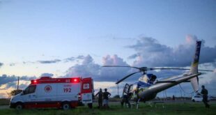 Mulher dá à luz em balsa no AC e bebê com problemas respiratórios é resgatado por helicóptero