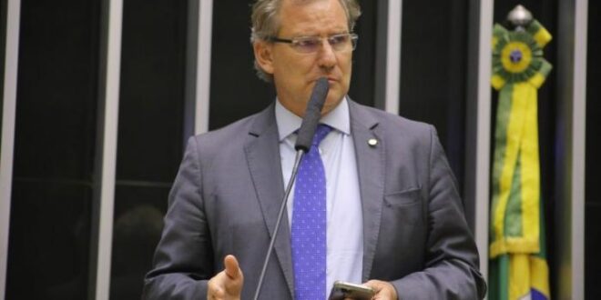 Comissão aprova obrigatoriedade da identificação de responsável por respostas da Lei de Acesso à Informação