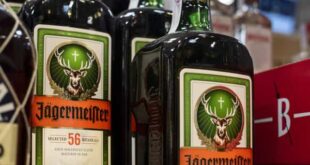 Homem morre após tomar garrafa de bebida alcoólica em 2 minutos em aposta
