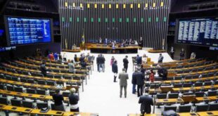 Congresso derruba veto e restabelece compensação aos estados por perdas com ICMS