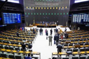 Congresso derruba veto e restabelece compensação aos estados por perdas com ICMS