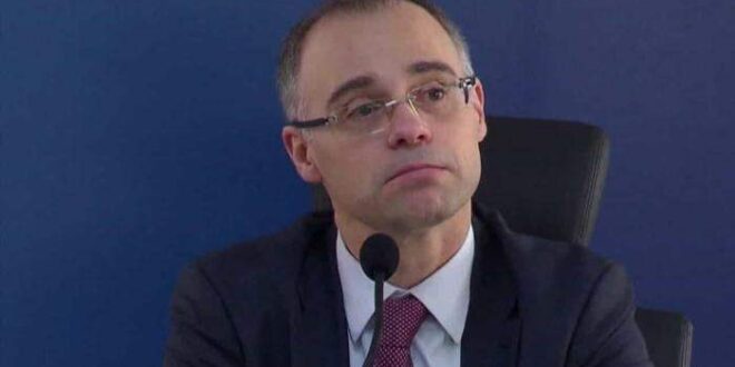 Novo pede que Mendonça abra mão de julgar ação no STF contra PEC 'Kamikaze'