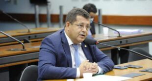Proposta estabelece adicional de insalubridade nos salários de agentes comunitários de saúde
