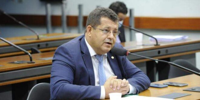 Proposta estabelece adicional de insalubridade nos salários de agentes comunitários de saúde