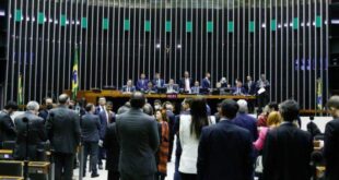 Câmara aprova medidas paliativas para amenizar alta dos combustíveis e efeitos da crise econômica